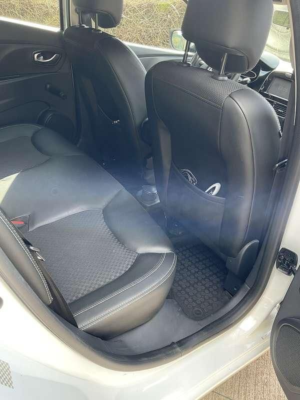 Usata Renault Clio GrandTour 90 CV (66 kW) 2018 Bianco Station wagon