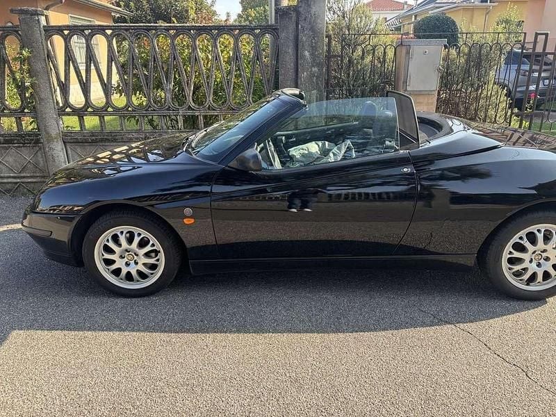Usata Alfa Romeo GTV 144 CV (105 kW) 1999 Nero Coupé