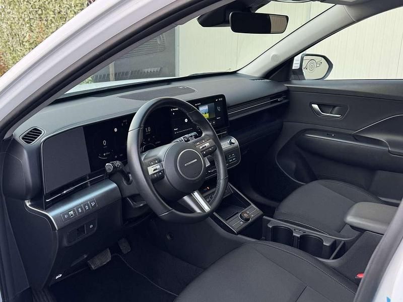 Usata Hyundai Kona 120 CV (88 kW) 2023 Bianco SUV