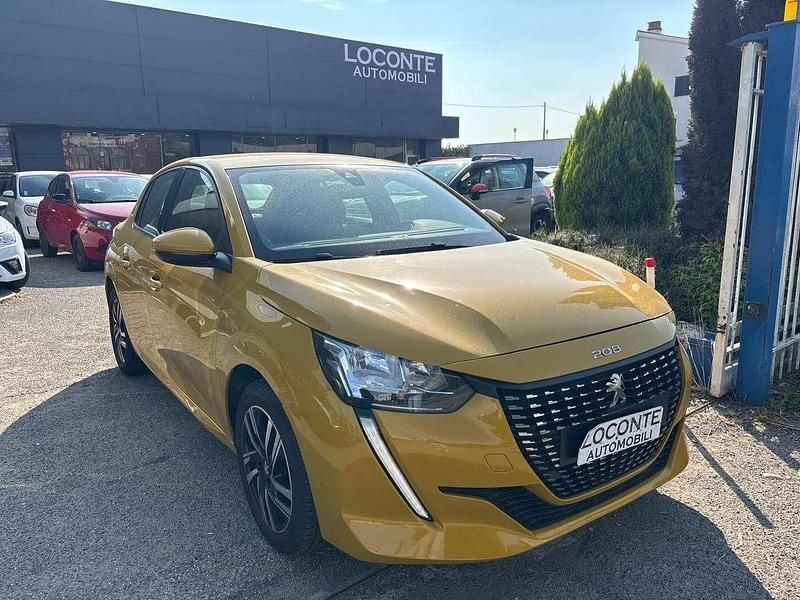 Giallo Usata 2019 Peugeot 208 Allure Due volumi | 10.990 € (Super prezzo) - Immagine 1/3