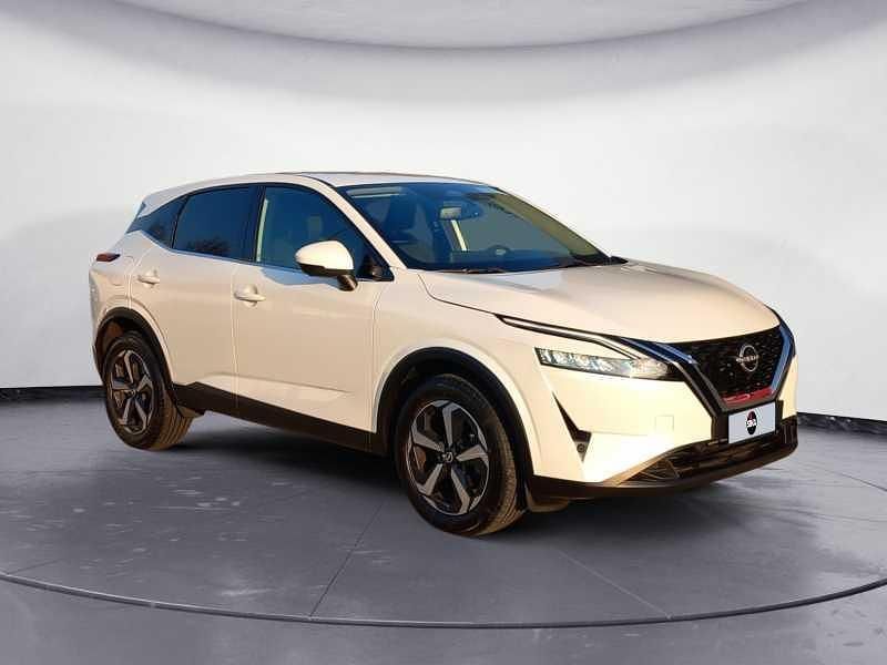 Usata Nissan Qashqai N-Connecta 140 CV (102 kW) 2023 Bianco perlato SUV