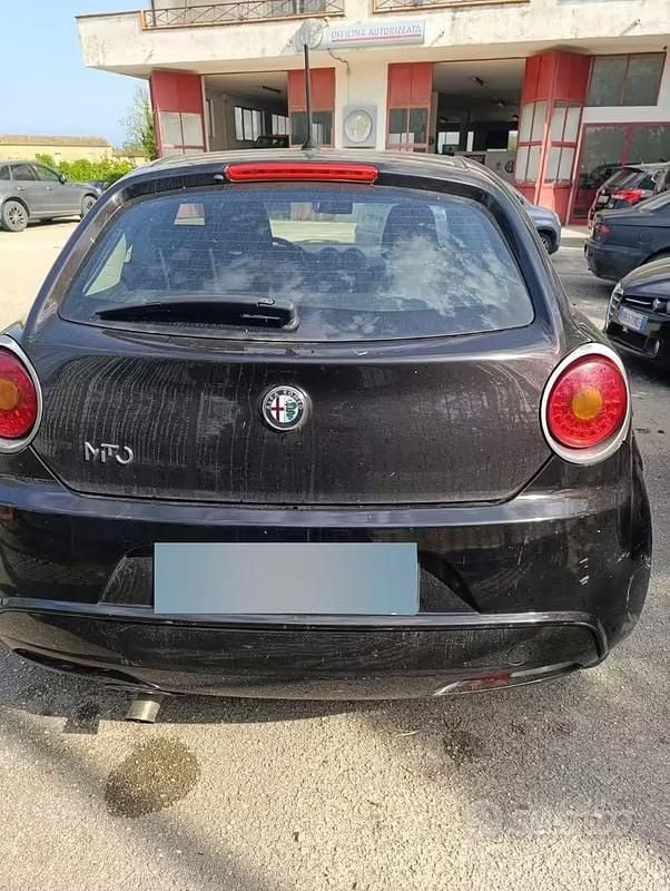 Usata Alfa Romeo MiTo 78 CV (57 kW) 2016 Nero Utilitaria