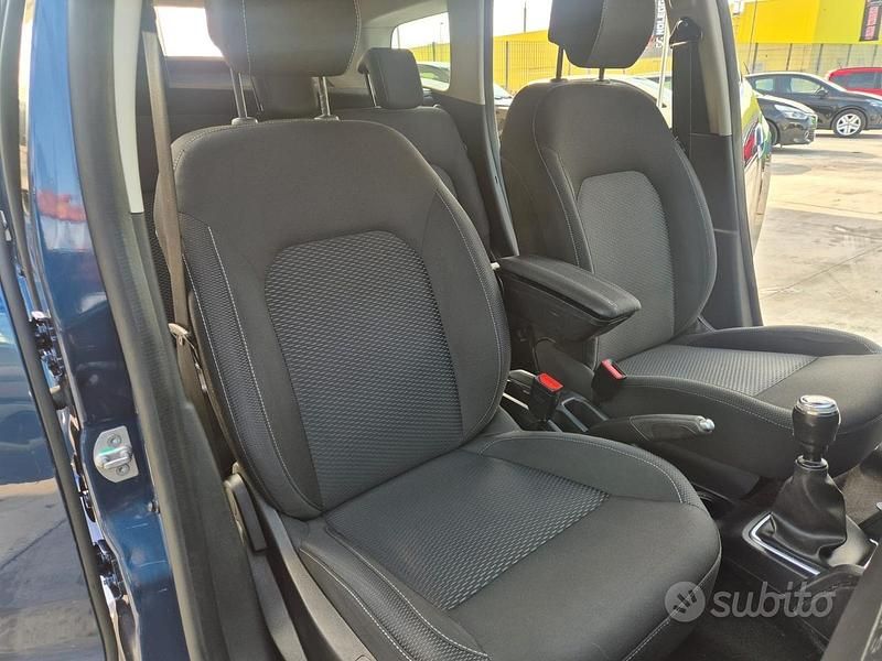 Usata Dacia Duster Prestige 115 CV (84 kW) 2018 Blu Berlina