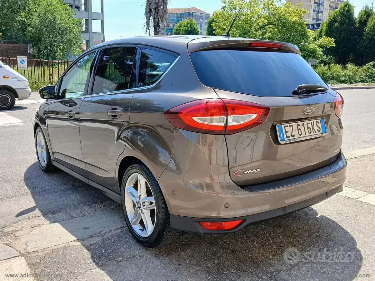 Usata Ford C-MAX Titanium X 125 CV (91 kW) 2015 Marrone Monovolume