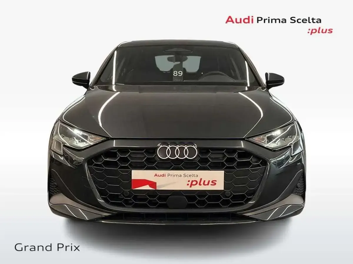 Nuova Audi A3 Business 150 CV (110 kW) 2026 Grigio manhattan metallizzato Berlina