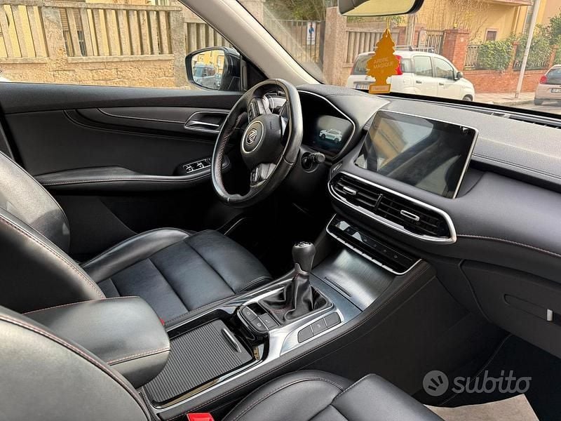 Usata MG HS Comfort 168 CV (123 kW) 2023 Nero SUV