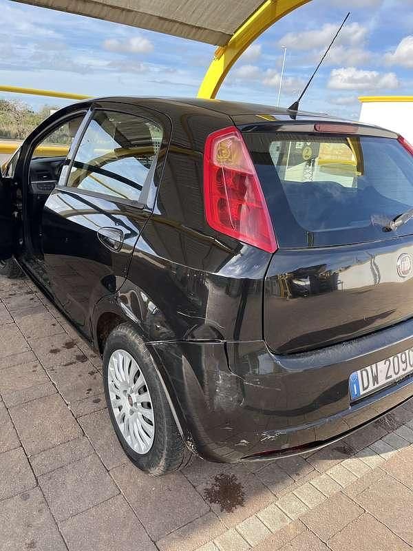 Usata Fiat Grande Punto Active 77 CV (56 kW) 2020 Utilitaria