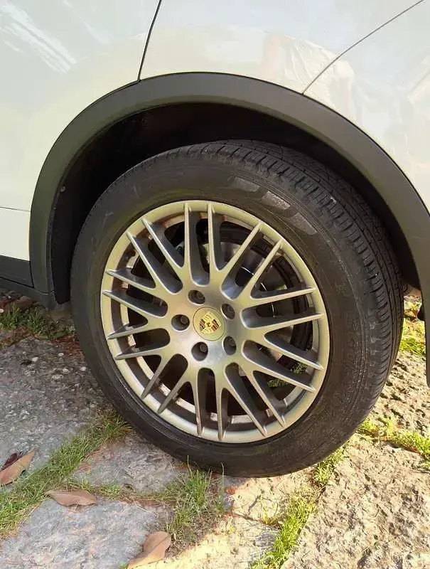 Usata Porsche Cayenne 245 CV (180 kW) 2012 Bianco SUV