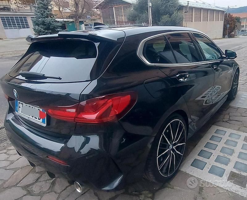 Usata BMW 120 M Sport 190 CV (139 kW) 2019 Nero Utilitaria