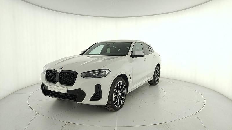 Begagnad BMW X4 M Sport 190 HK (139 kW) 2024 SUV