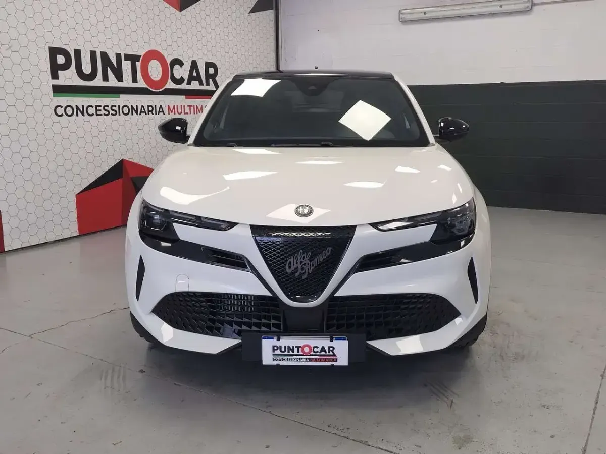 Usata Alfa Romeo GT Junior 136 CV (100 kW) 2025 Bianco SUV