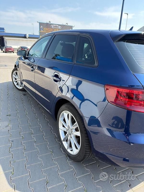 Usata Audi A3 Ambition 110 CV (80 kW) 2016 Blu Berlina