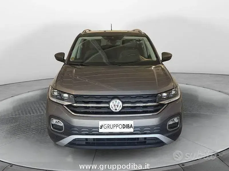 Usata VW T-Cross Advance 116 CV (85 kW) 2020 Grigio SUV