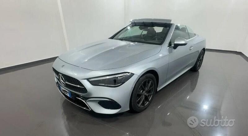 Grigio Usata 2024 Mercedes CLE220 Cabrio | 57.990 € (Super prezzo) - Immagine 1/4