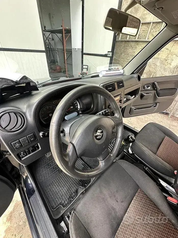 Occasion Suzuki Jimny 85 PK (62 kW) 2008 Zwart SUV