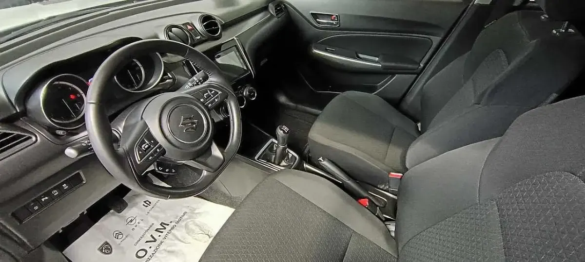 Usata Suzuki Swift 83 CV (61 kW) 2023 Utilitaria