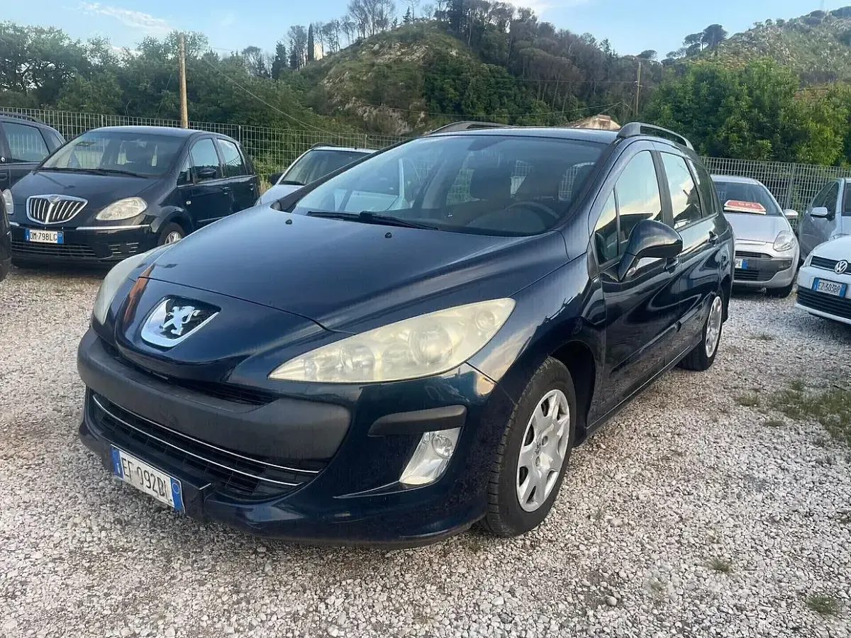 Usata Peugeot 308 92 CV (67 kW) 2011 Blu Station wagon