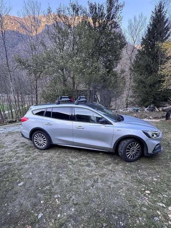 Usata Ford Focus Active 125 CV (91 kW) 2019 Station wagon