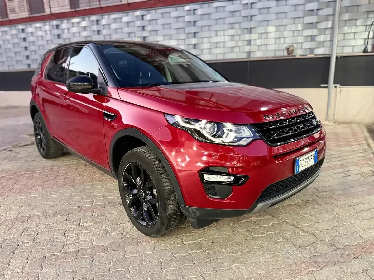 Usata Land Rover Discovery 4 HSE 150 CV (110 kW) 2016 Rosso SUV