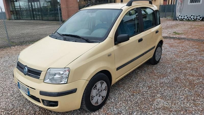 Usata Fiat Panda Dynamic 60 CV (44 kW) 2004 Giallo Berlina
