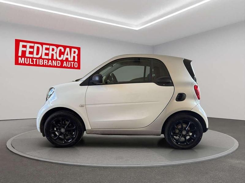 Usata Smart ForTwo Coupé 71 CV (52 kW) 2017 Bianco Utilitaria