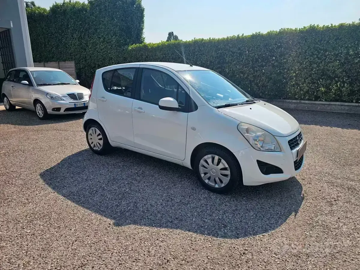 Usata Suzuki Splash GL 68 CV (50 kW) 2014 Bianco Utilitaria