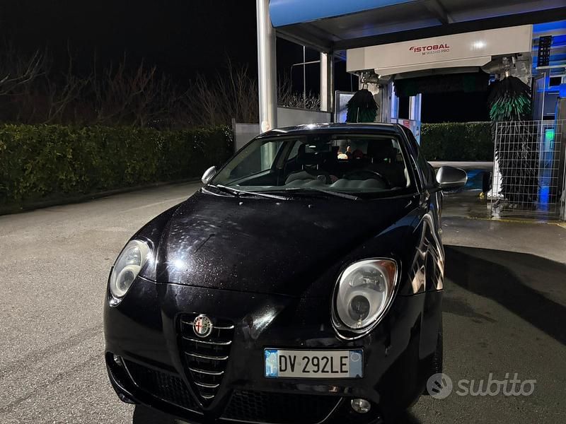 Usata Alfa Romeo MiTo Progression 90 CV (66 kW) 2010 Nero Utilitaria