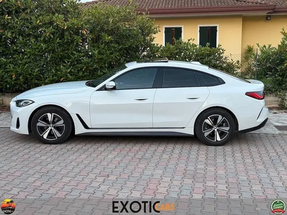 Usata BMW 420 Coupé Efficient Dynamics 190 CV (139 kW) 2022 Bianco Coupé