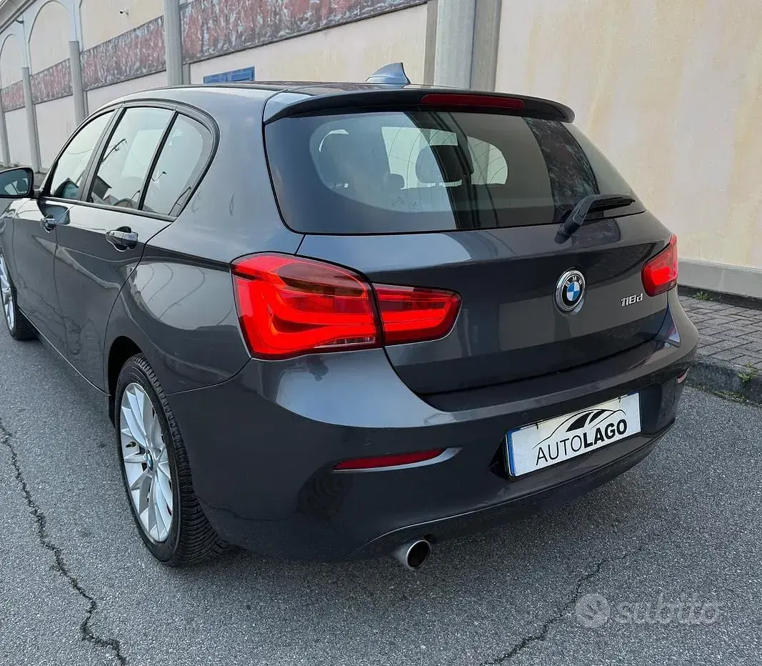 Usata BMW 118 150 CV (110 kW) 2017 Grigio Utilitaria