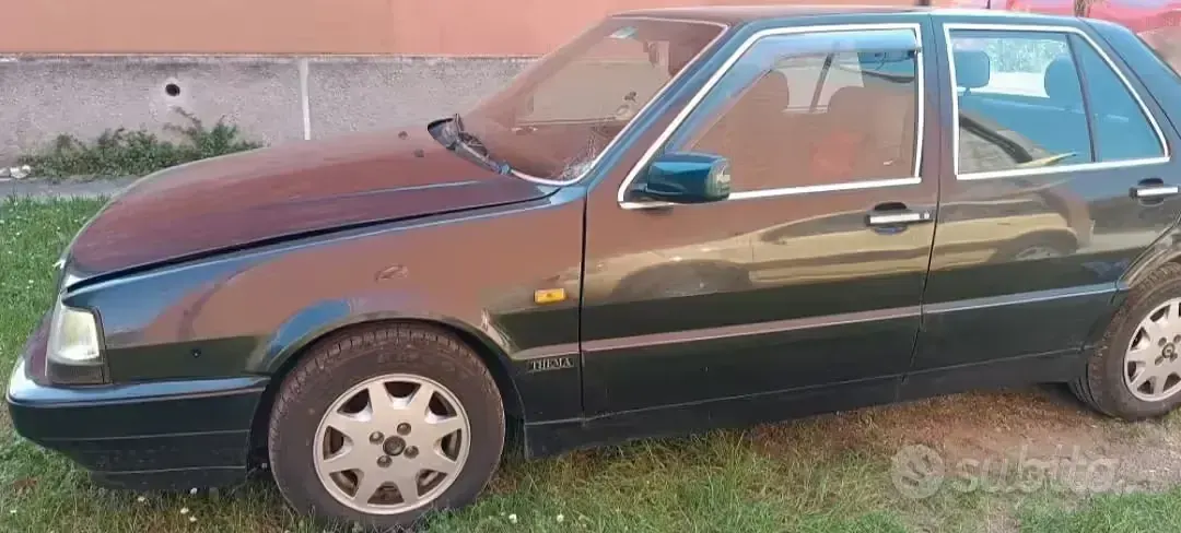 Usata Lancia Thema 147 CV (108 kW) 1990 Nero Berlina