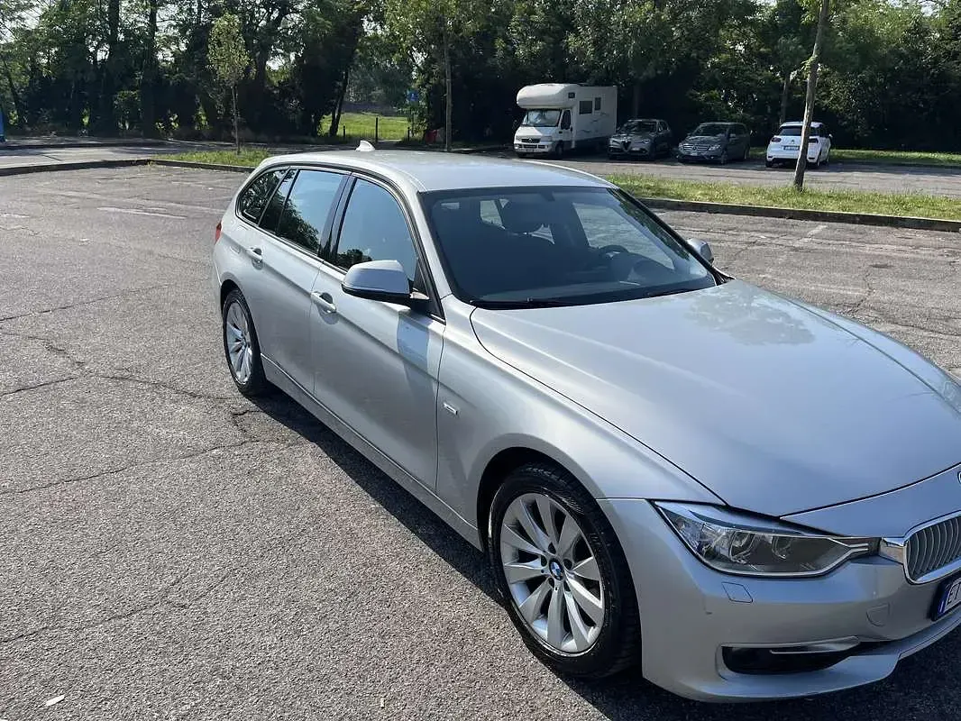 Usata BMW 320 184 CV (135 kW) 2013 Grigio Station wagon