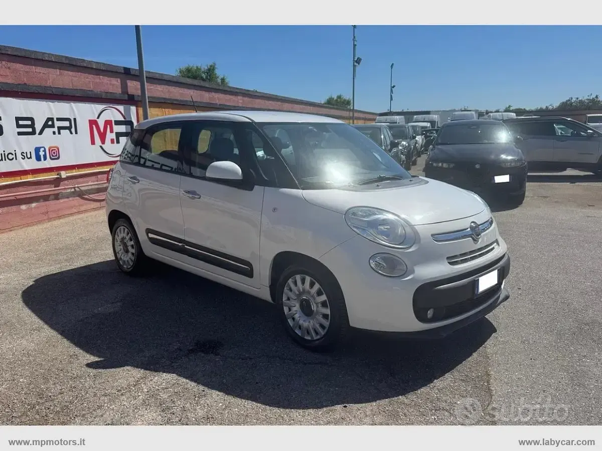 Usata Fiat 500L Business 120 CV (88 kW) 2017 Bianco Monovolume