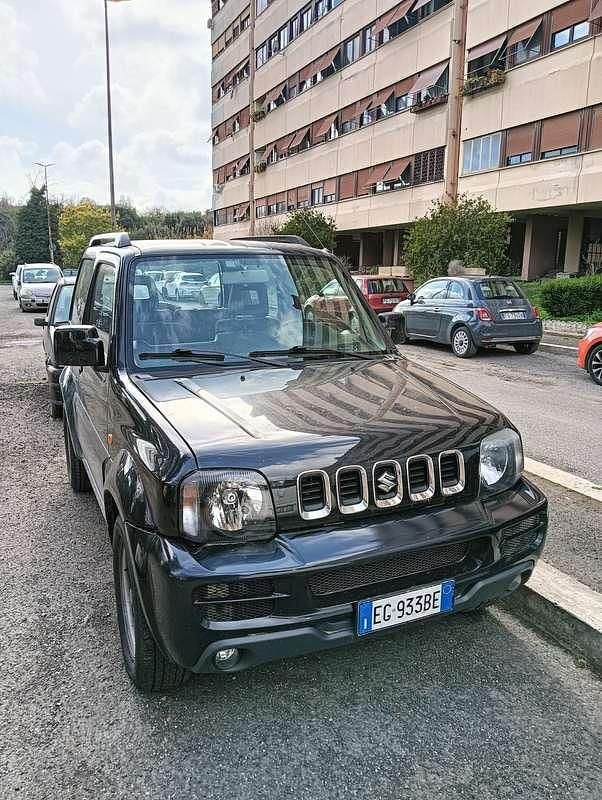Usata Suzuki Jimny 82 CV (60 kW) 2010 SUV