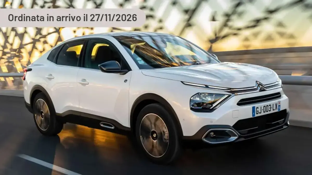 Usata Citroën e-C4 57 kW (78 CV) 2024 Argento SUV