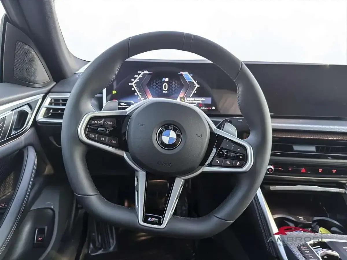 Nuova BMW 420 Coupé Comfort Edition 190 CV (139 kW) 2026 Black sapphire metallizzato Coupé
