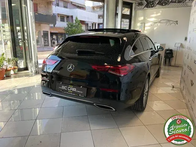 Usata Mercedes CLA200 Business 149 CV (109 kW) 2022 Nero Coupé