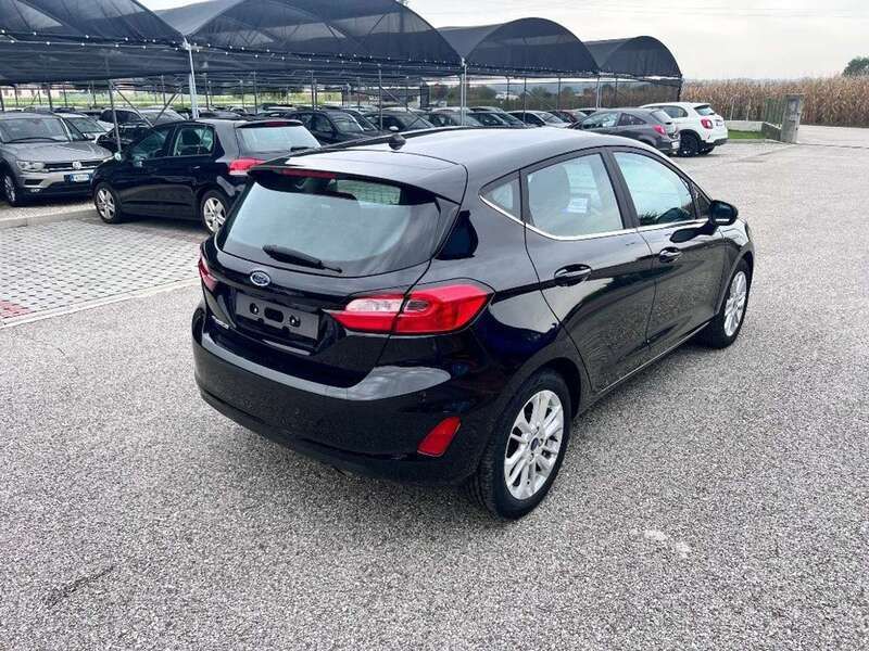 Usata Ford Fiesta Titanium 75 CV (55 kW) 2023 Nero Utilitaria