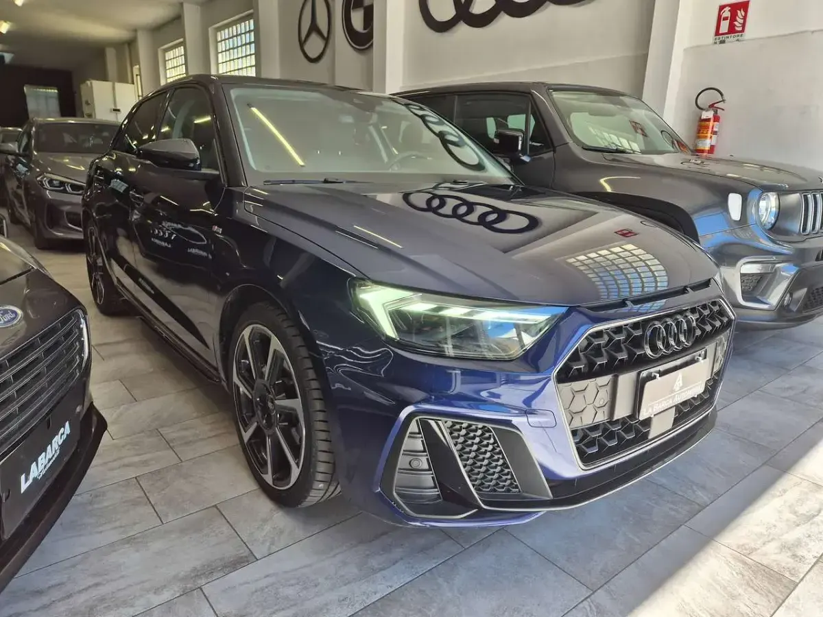 Usata Audi A1 Sportback S-Line 116 CV (85 kW) 2025 Blu/azzurro Utilitaria
