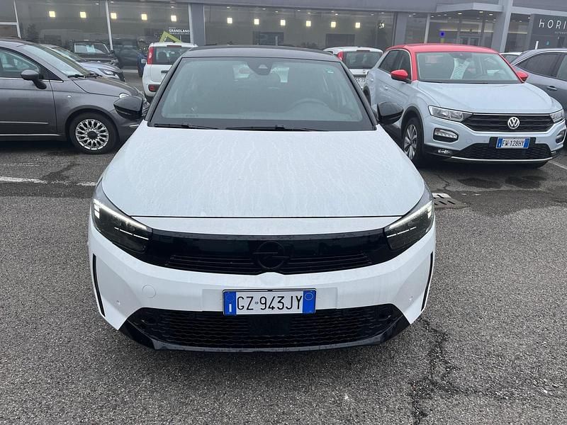 Usata Opel Corsa 101 CV (74 kW) 2025 Bianco Utilitaria