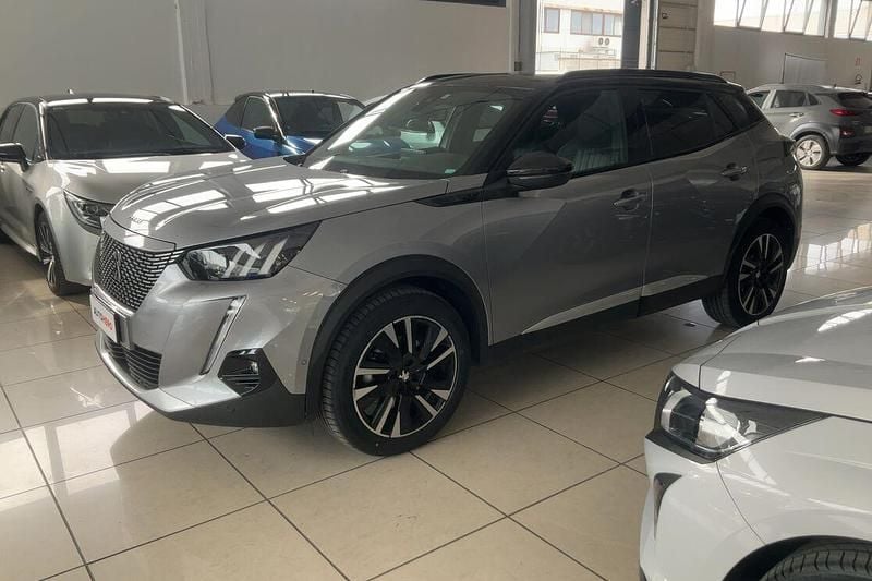 Grigio Usata 2021 Peugeot e-2008 GT SUV | 17.199 € (Buon prezzo) - Immagine 1/4