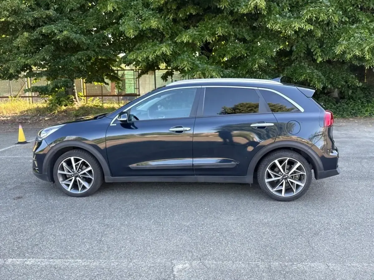 Usata Kia Niro 141 CV (103 kW) 2020 Nero SUV
