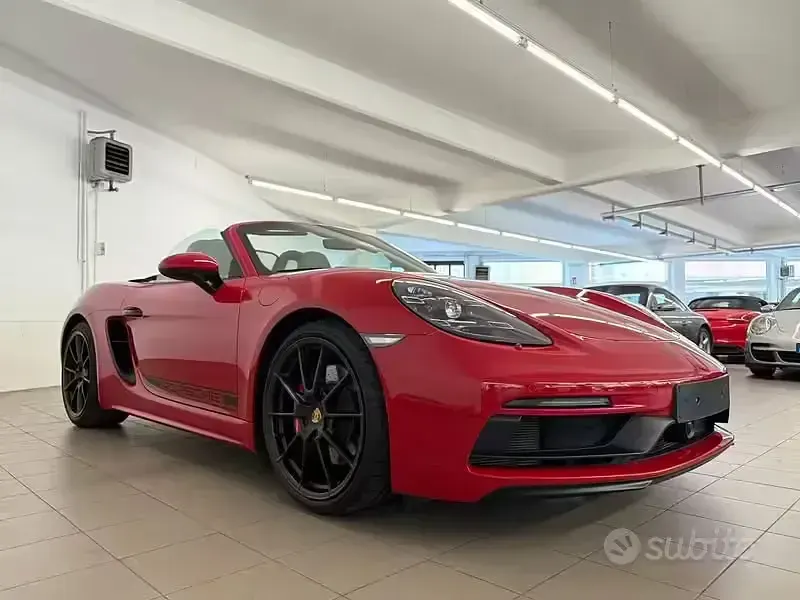 Usata Porsche 718 Boxster GTS 400 CV (294 kW) 2022 Rosso Cabrio