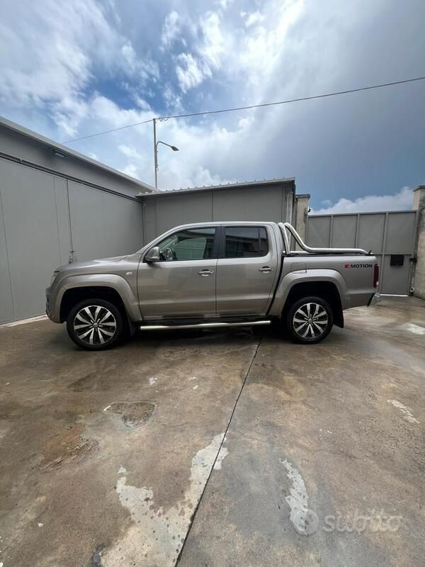 Grigio Usata 2018 VW Amarok Highline Pick-up | 25.000 € - Immagine 1/4