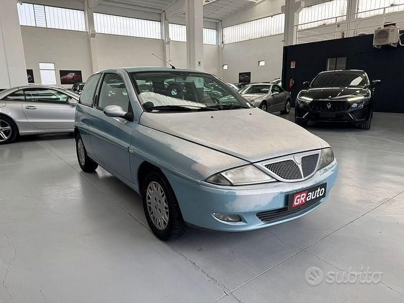 Usata Lancia Ypsilon 60 CV (44 kW) 2003 Other Utilitaria