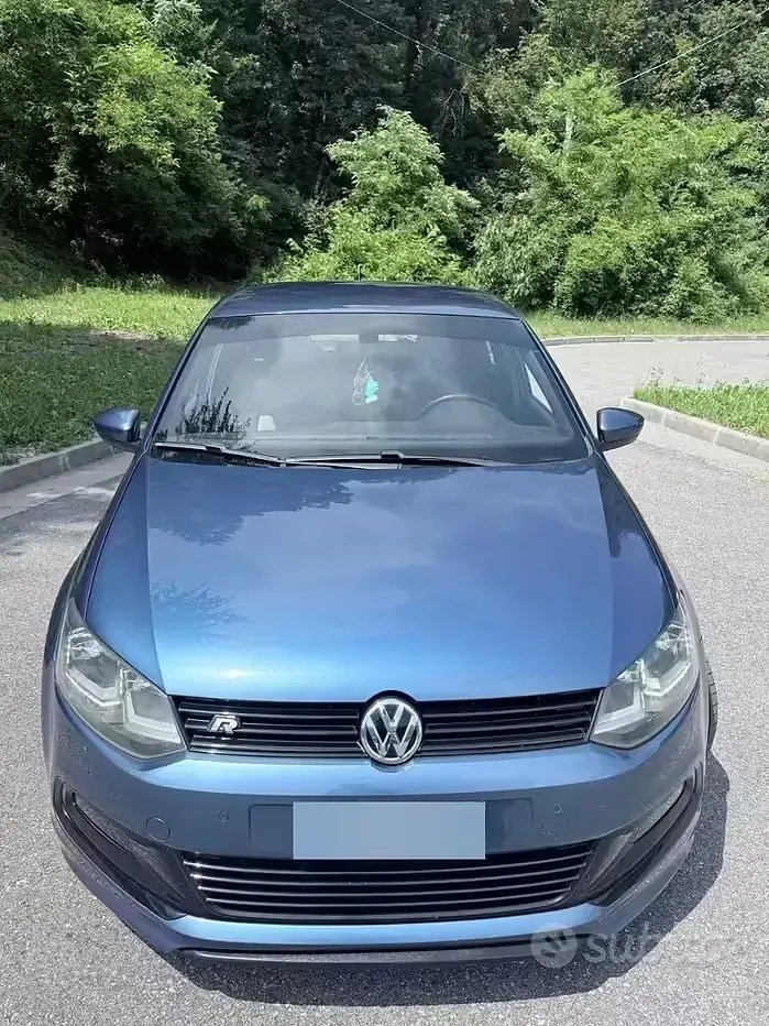 Usata VW Polo R-line 110 CV (80 kW) 2017 Bluazzurro Berlina