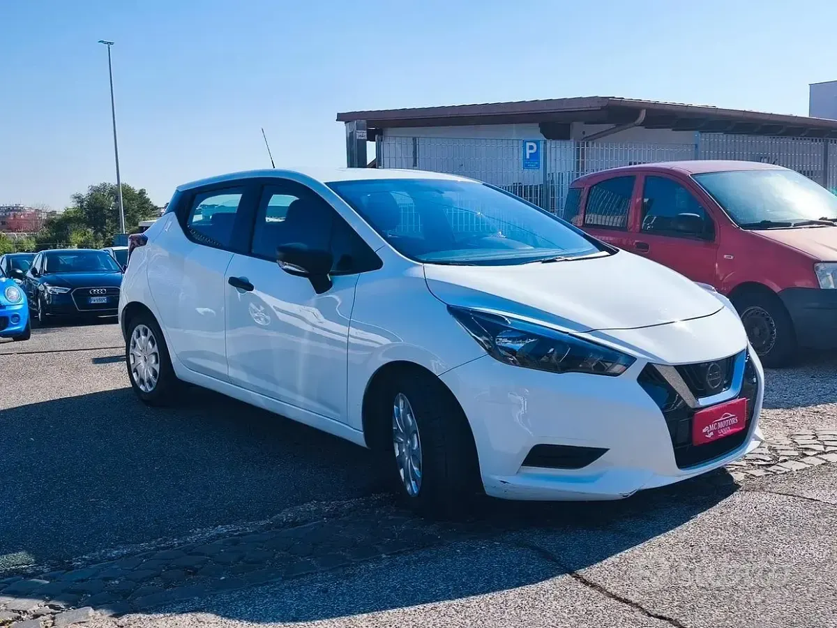 Usata Nissan Micra Visia 92 CV (67 kW) 2021 Bianco Utilitaria