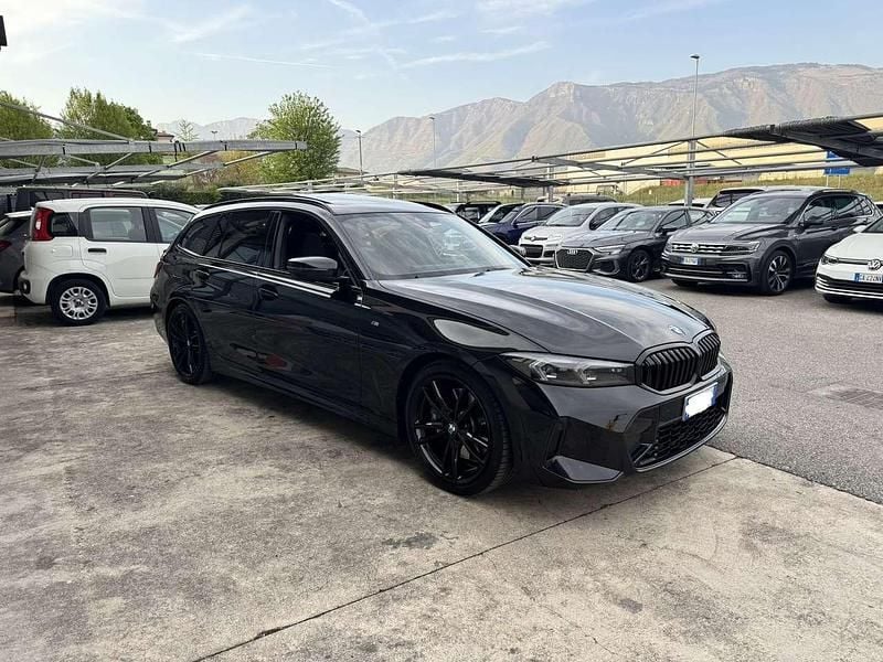 Begagnad BMW 330 M Sport 286 HK (210 kW) 2023 Svart Kombi