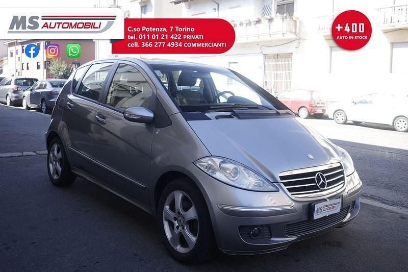Grigio Usata 2006 Mercedes A170 Elegance Due volumi | 2900 € (Buon prezzo) - Immagine 1/4