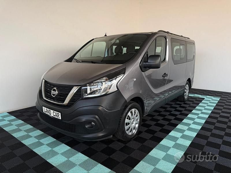 Usata Nissan NV300 170 CV (125 kW) 2020 Grigio Furgone
