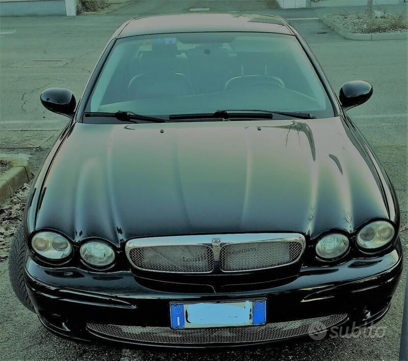 Usata Jaguar X-type Classic 131 CV (96 kW) 2003 Nero Berlina